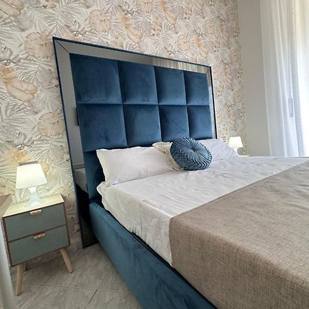 Airport Seaview Rooms ナポリ エクステリア 写真